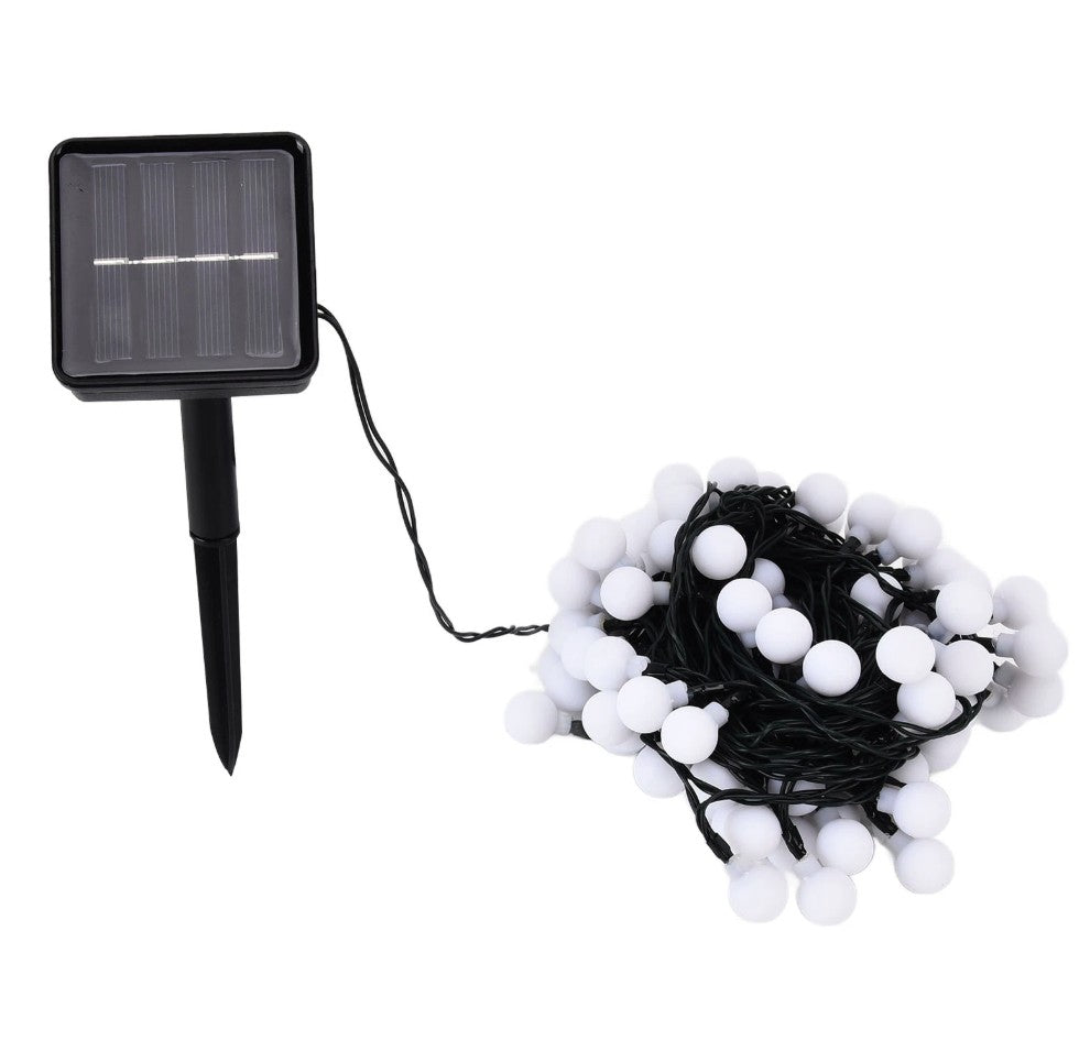 Ghirlanda luminoasa cu panou solar, UBX®, 50 becuri alb mat, 7 m, lumina alb cald, 8 moduri de iluminare, 2V, 110 mAh Ghirlanda luminoasa cu panou solar, UBX®, 50 becuri alb mat, 7 m, lumina alb cald, 8 moduri de iluminare, 2V, 110 mAh
